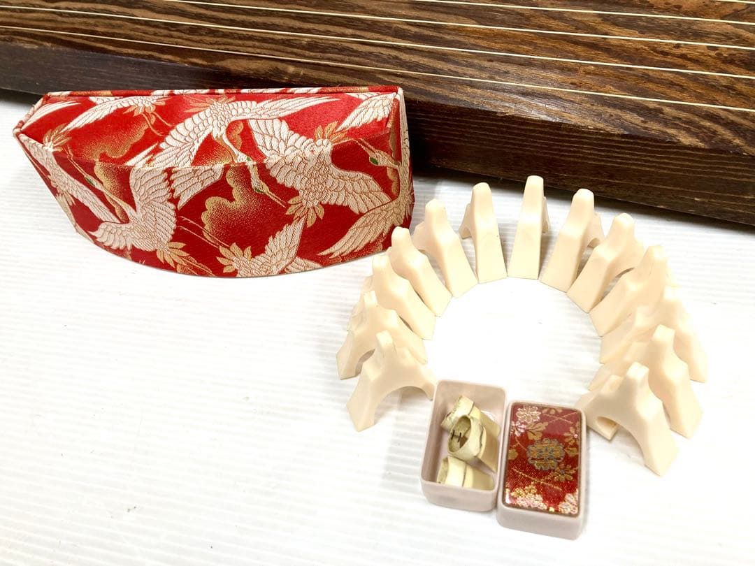 ◆和琴◆13弦琴 全長183cm 琴柱／口前カバー／琴爪／丸袋付【引き取り歓迎】