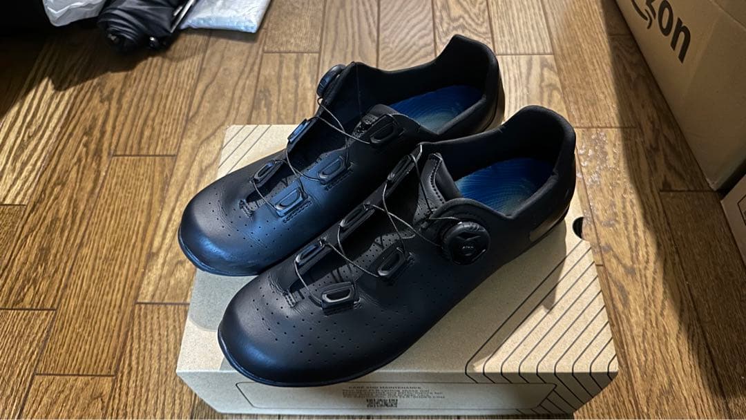 FLR F-3 City ブラック 41(26.3)