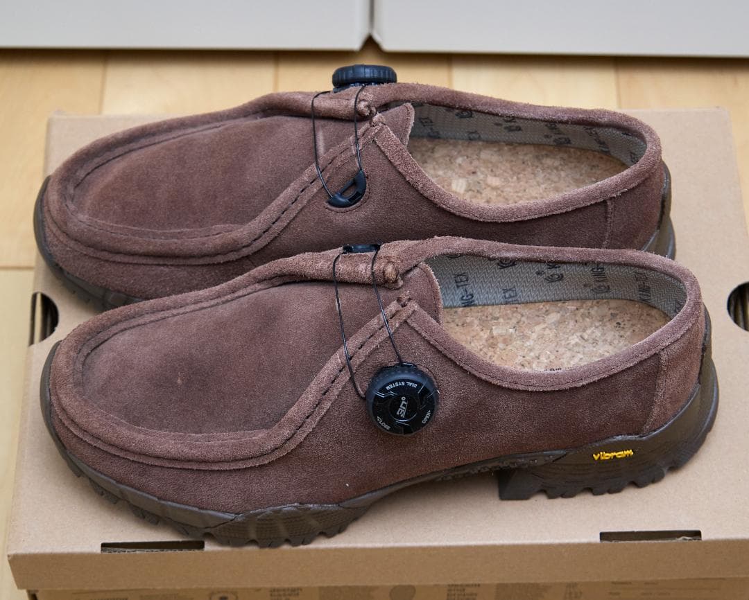 pg playground KNOCK 2 BROWN 42 27㎝