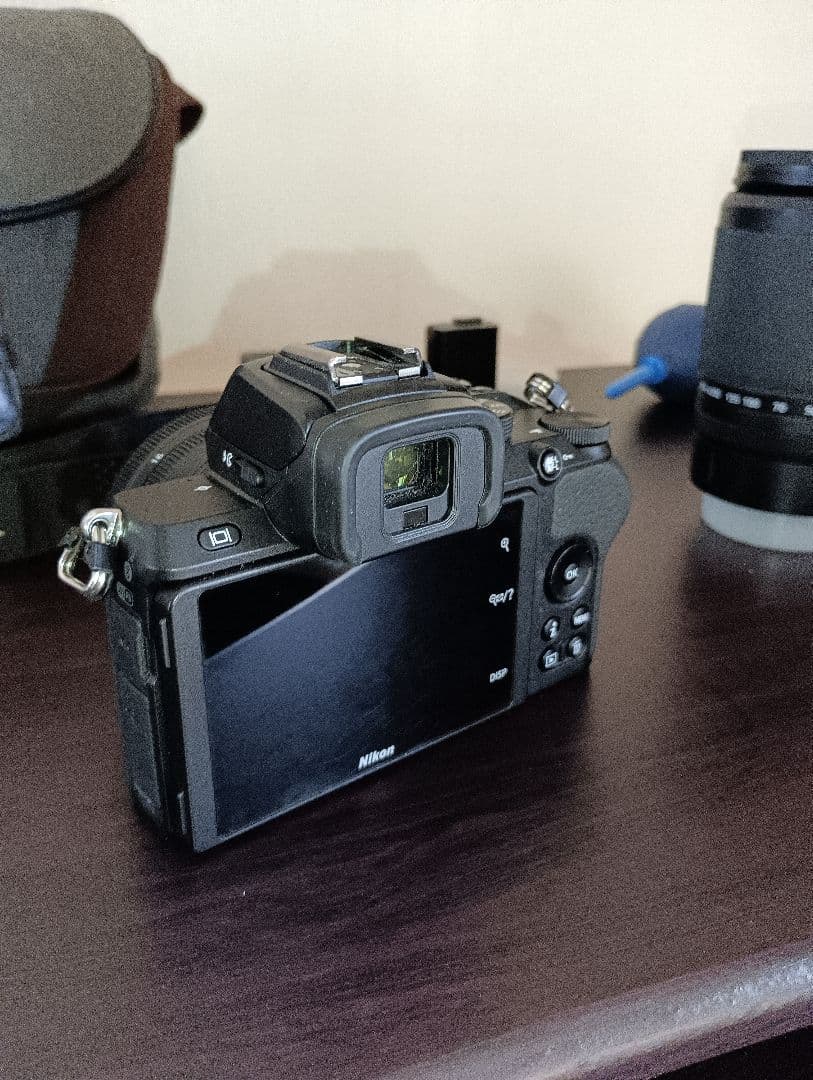 Nikon Z50 デジタル一眼レフカメラ（ズームキット）