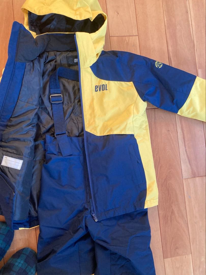 スノーボード　スキーウェア　ジュニア　160サイズ　美品