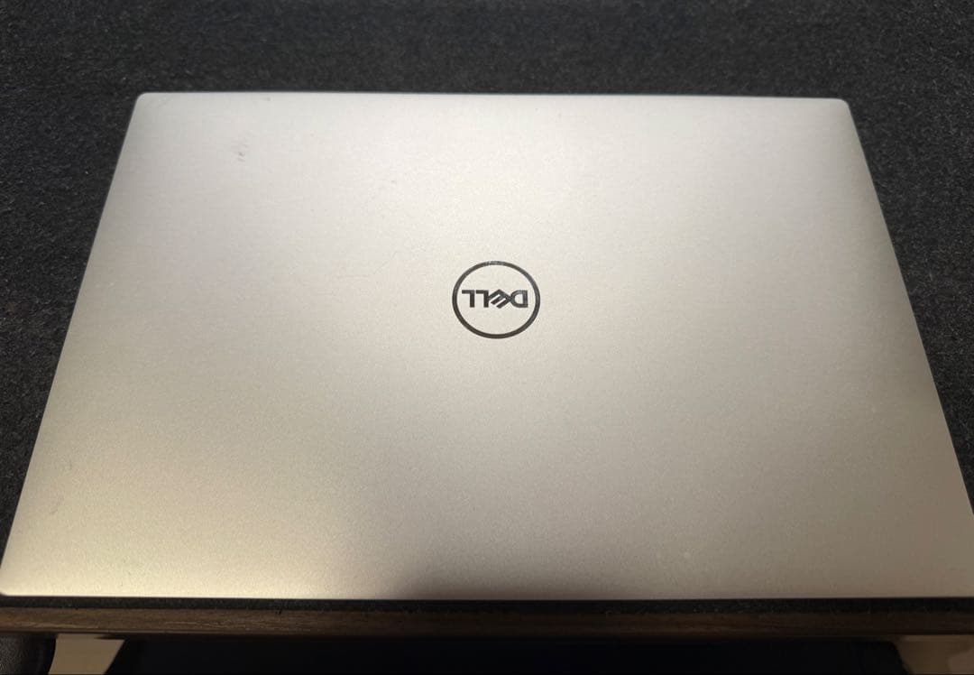 Dell XPS 13 9310 / Core i7 / メモリ16GB