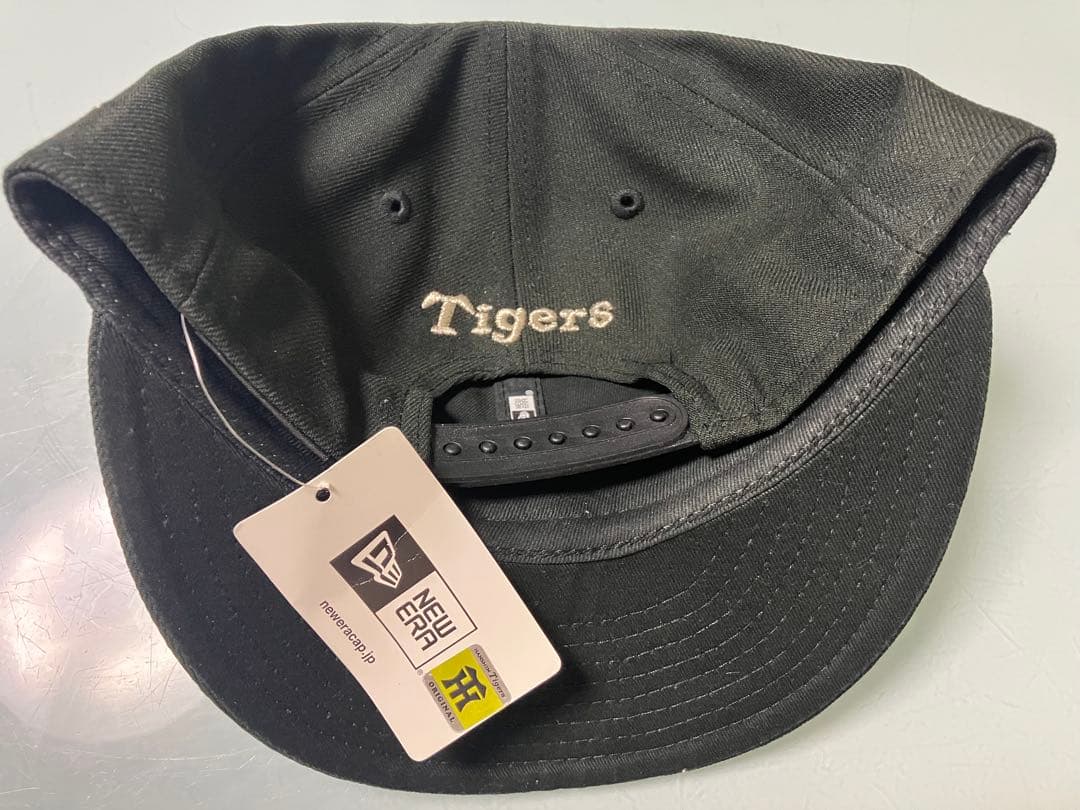 値下げ★未使用★阪神タイガース×ニューエラ9FIFTYブラック ストーン装飾