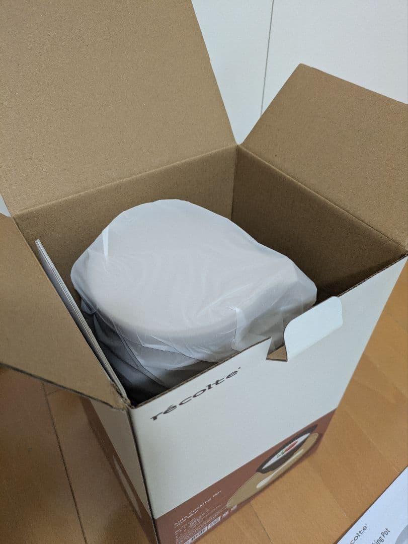 【新品/未使用】　レコルテ 自動調理ポット RSY-2 W