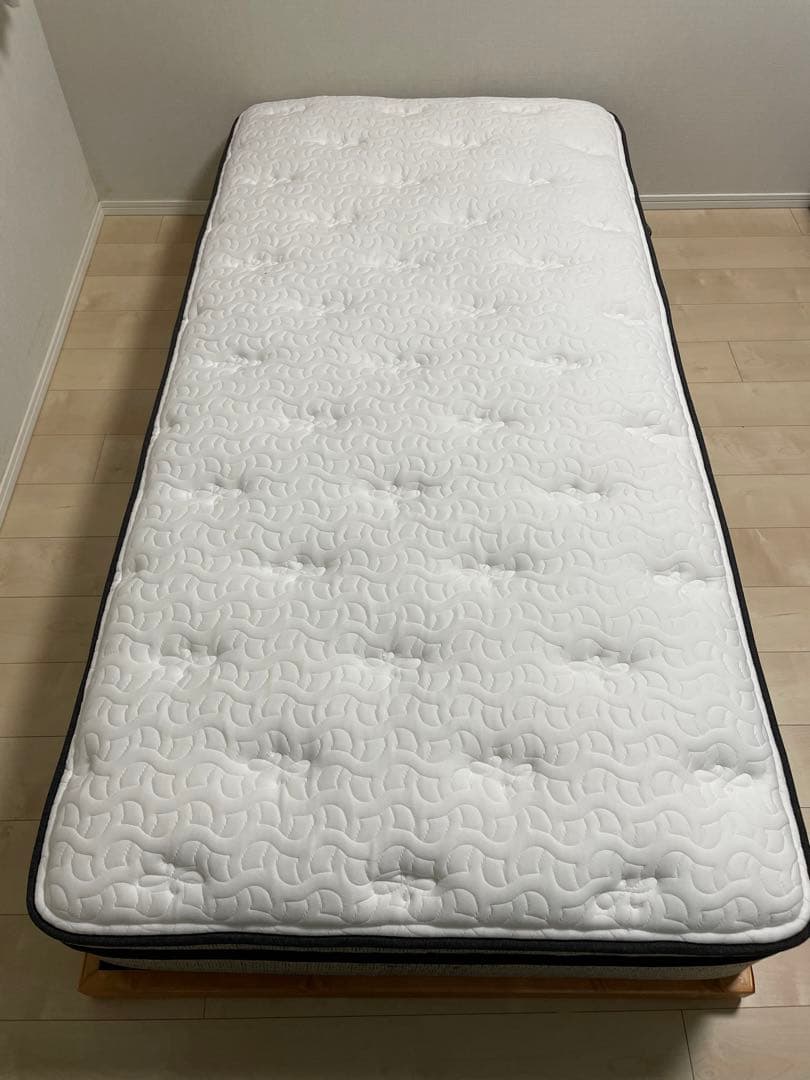 【美品】マットレス キングスダウン レガリア ロイヤルティPO シングル