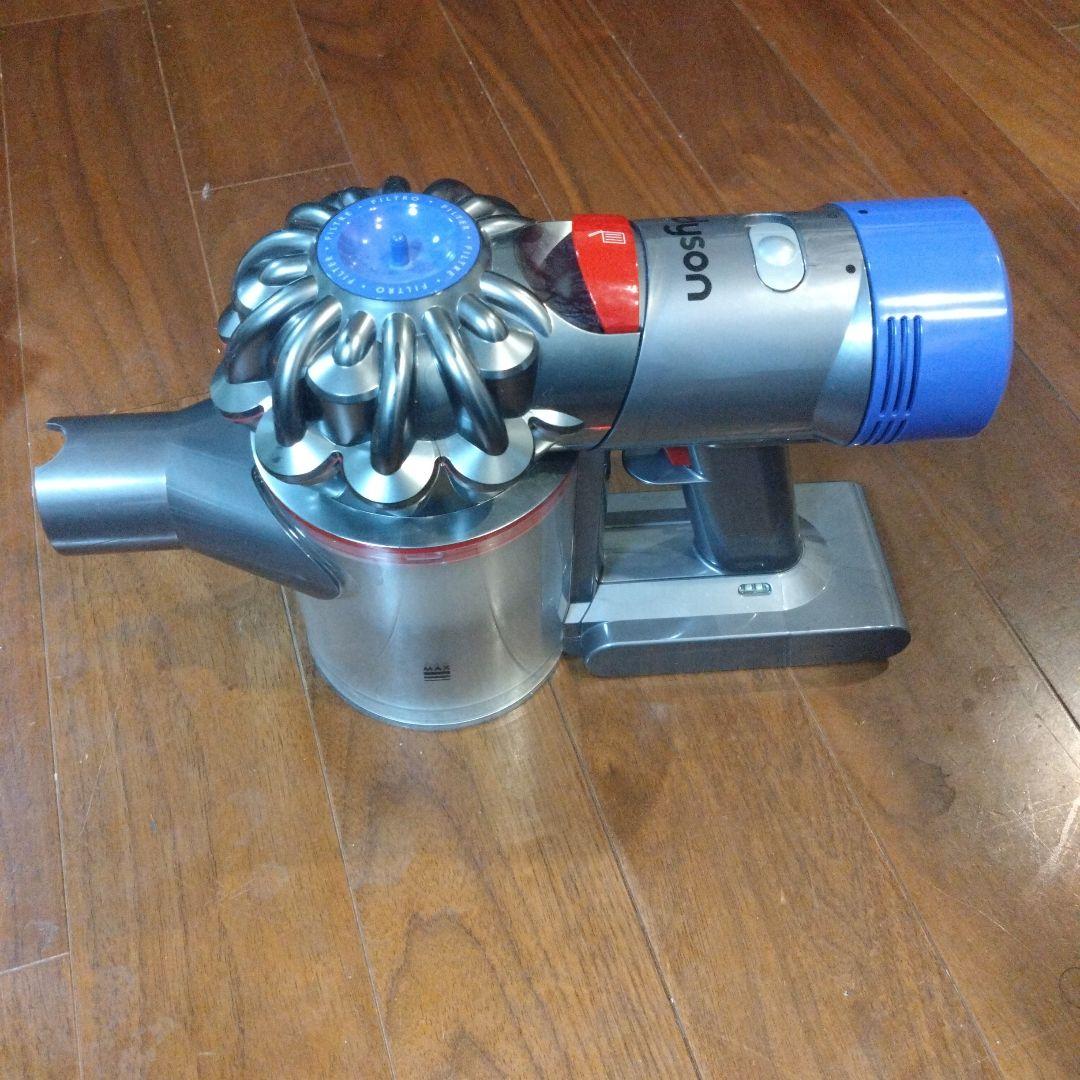【ジャンク品２台】Dyson スティッククリーナー 本体 各種アタッチメント付き
