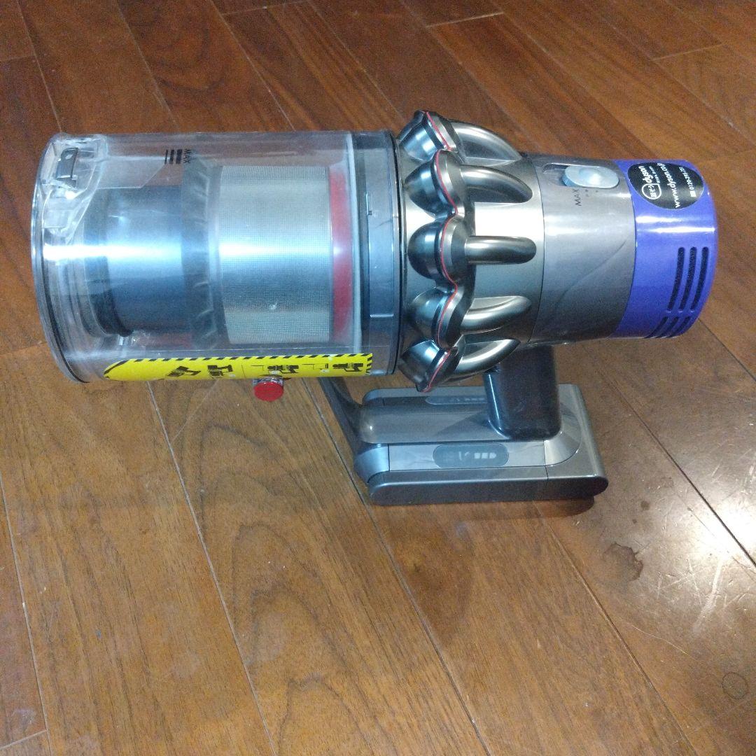 【ジャンク品２台】Dyson スティッククリーナー 本体 各種アタッチメント付き