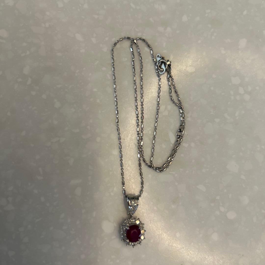 ルビー プラチナネックレス
