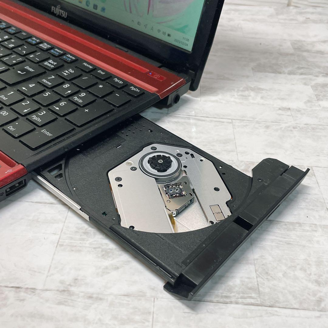 快速✨ノートパソコン SSD ブルーレイ カメラ win11 8GB カメラ