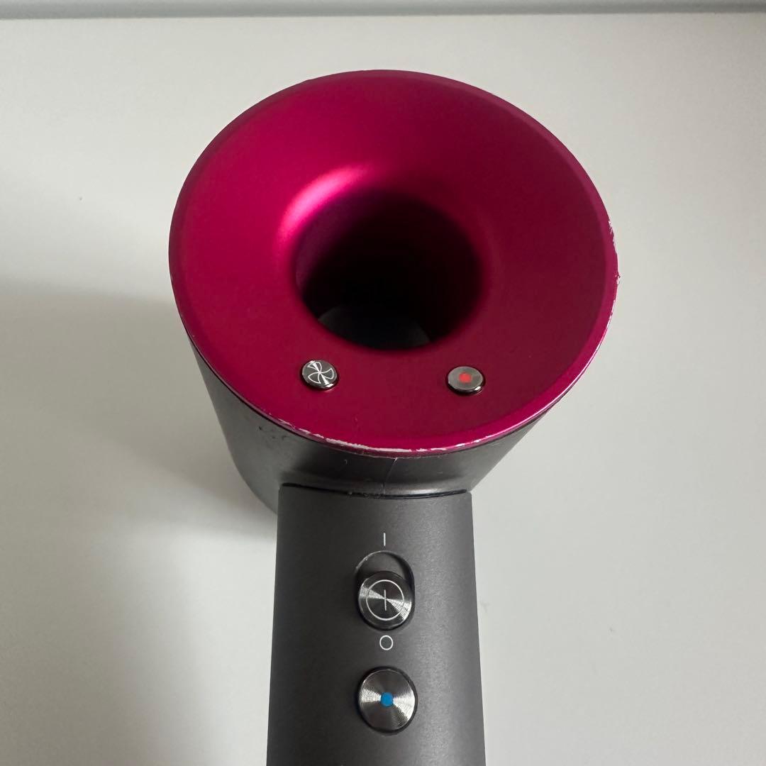 Dyson Supersonic ヘアドライヤー