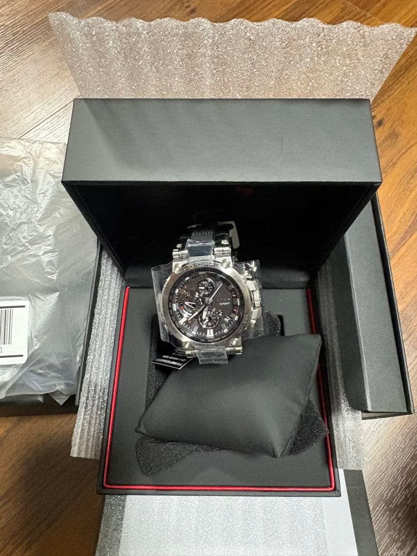 CASIO 腕時計 G-SHOCK MTG-B1000-1AJF時計 メンズ