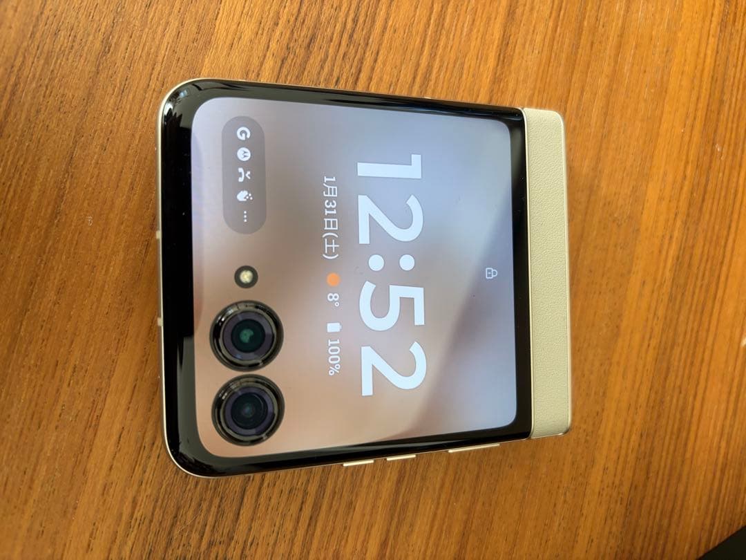 SIMフリー motorola razr 50 (512GB) サンドクリーム