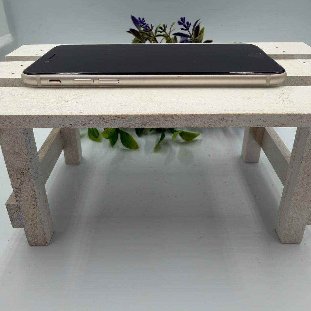 iPhone SE第3世代 128GB スターライト 407