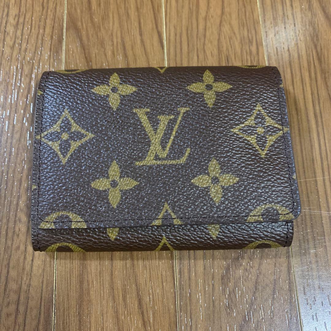 VUITTON カード入れ 名刺入れ