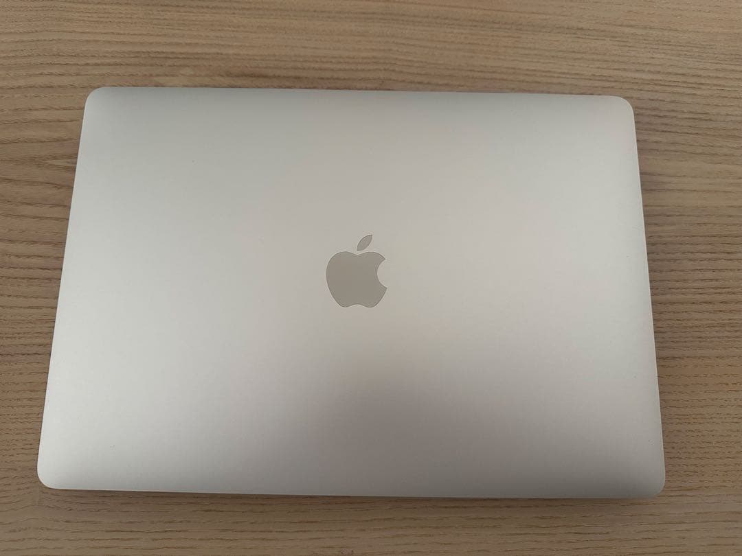 【美品】 MacBook Air M1 8GB 256GB