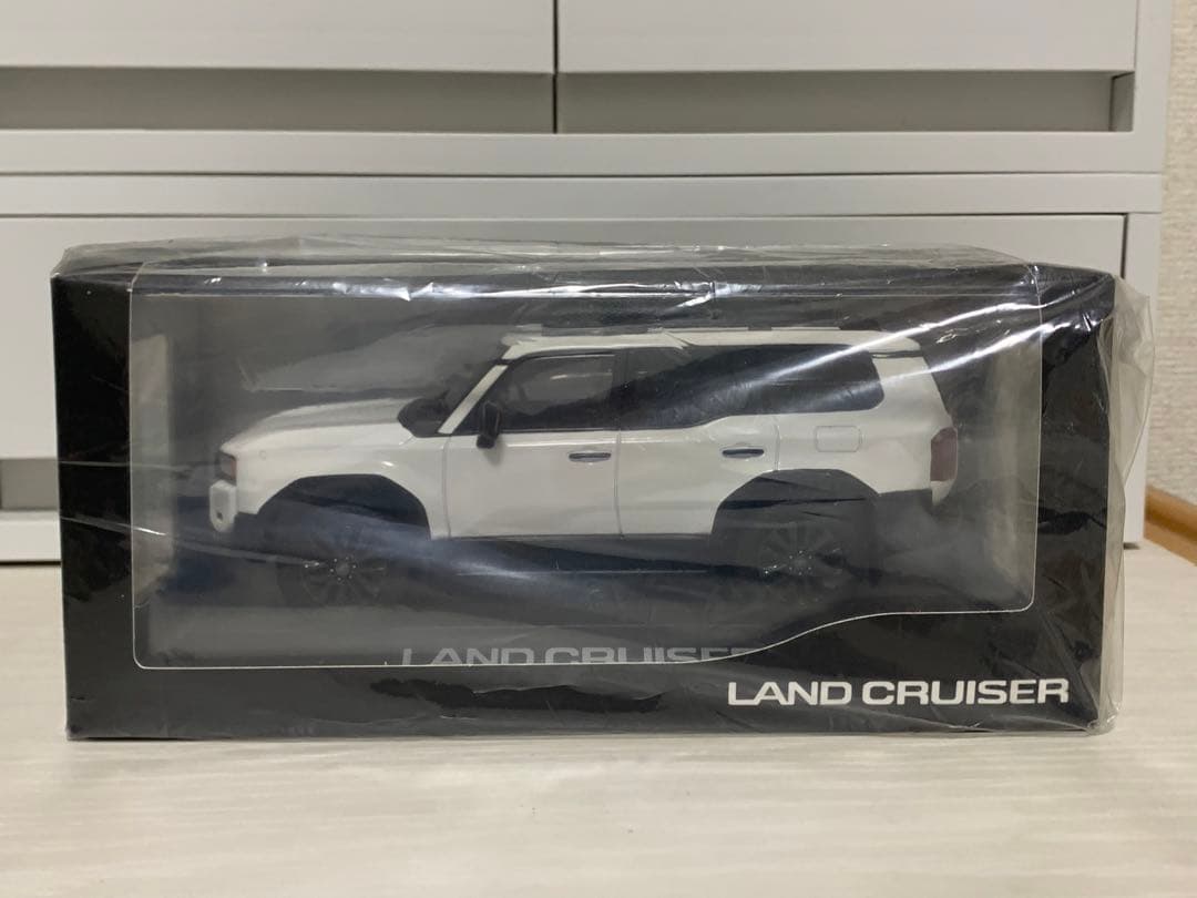 み*き様 ランドクルーザー250 ミニカー ホワイト