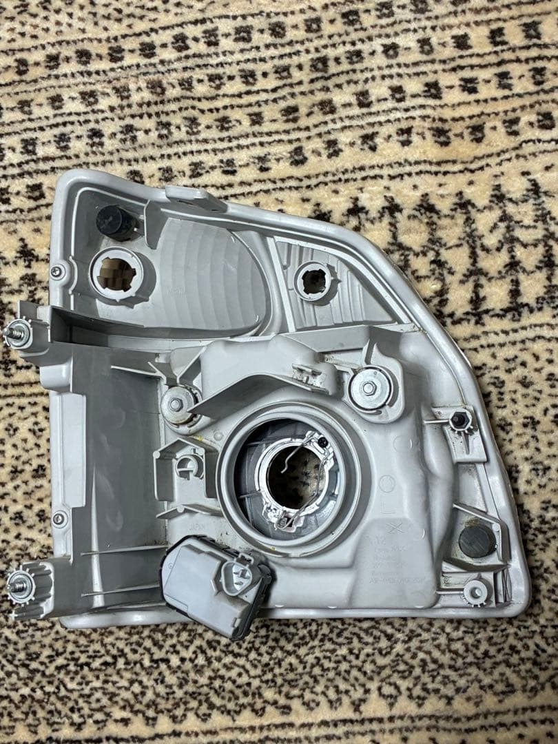 SUZUKI キャリー【DA16T】 　左ヘッドライトユニット（中古）