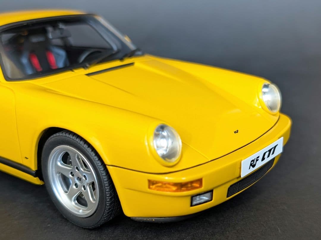 GTスピリット 1/18 ルーフ CTR イエローバード ポルシェ 911