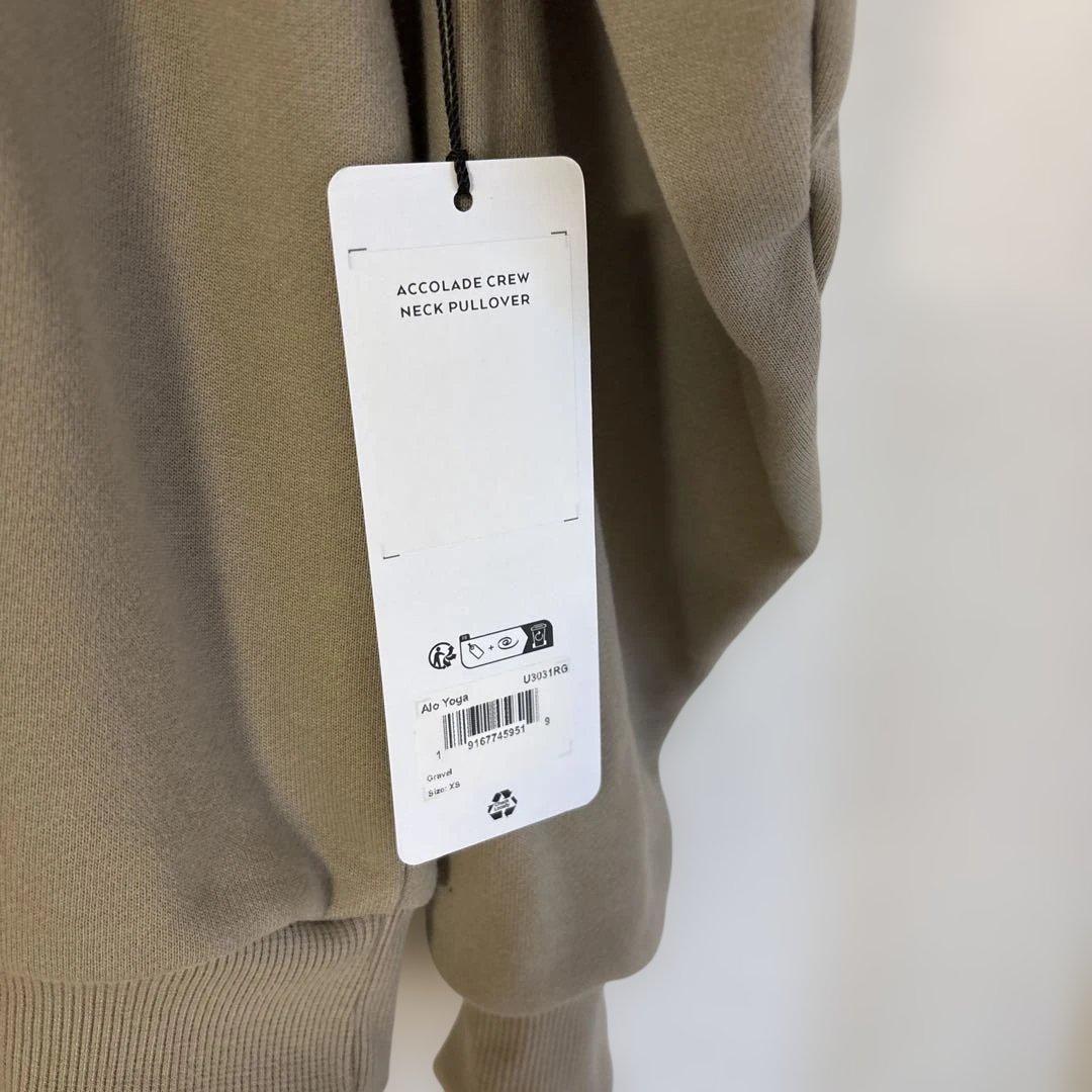 alo yoga Accolade クルーネック プルオーバー