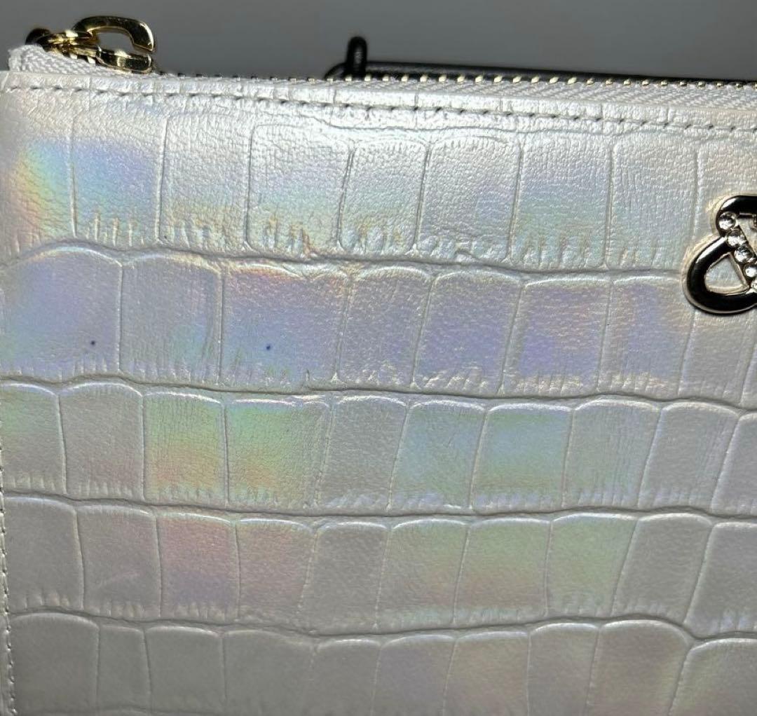 新品未使用【ピンキー＆ダイアン】 クロコ型押し L字ファスナーロゴモチーフ長財布