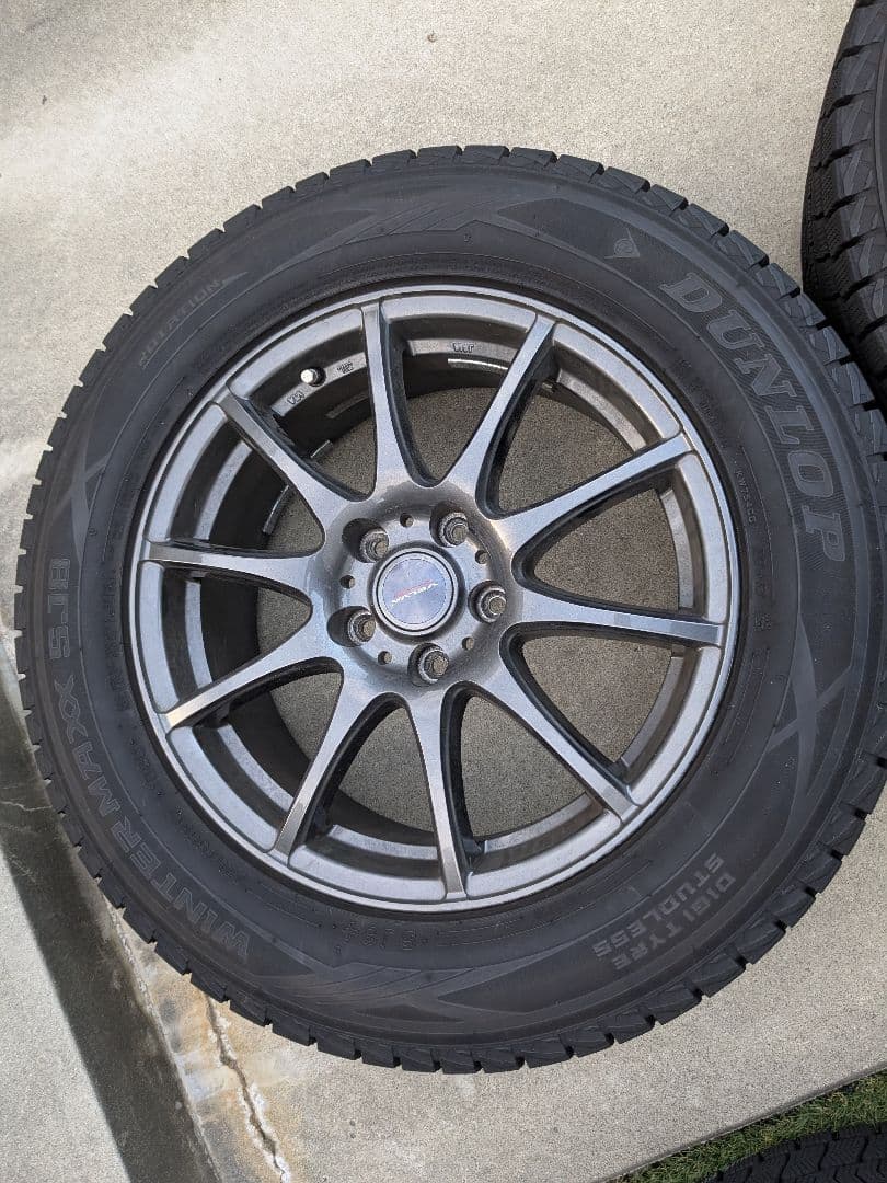 N*7様 [美品] 225/65R17 ダンロップ WINTERMAX スタッド