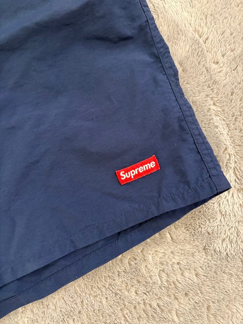 シュプリーム　ウォーターショーツ Sサイズ