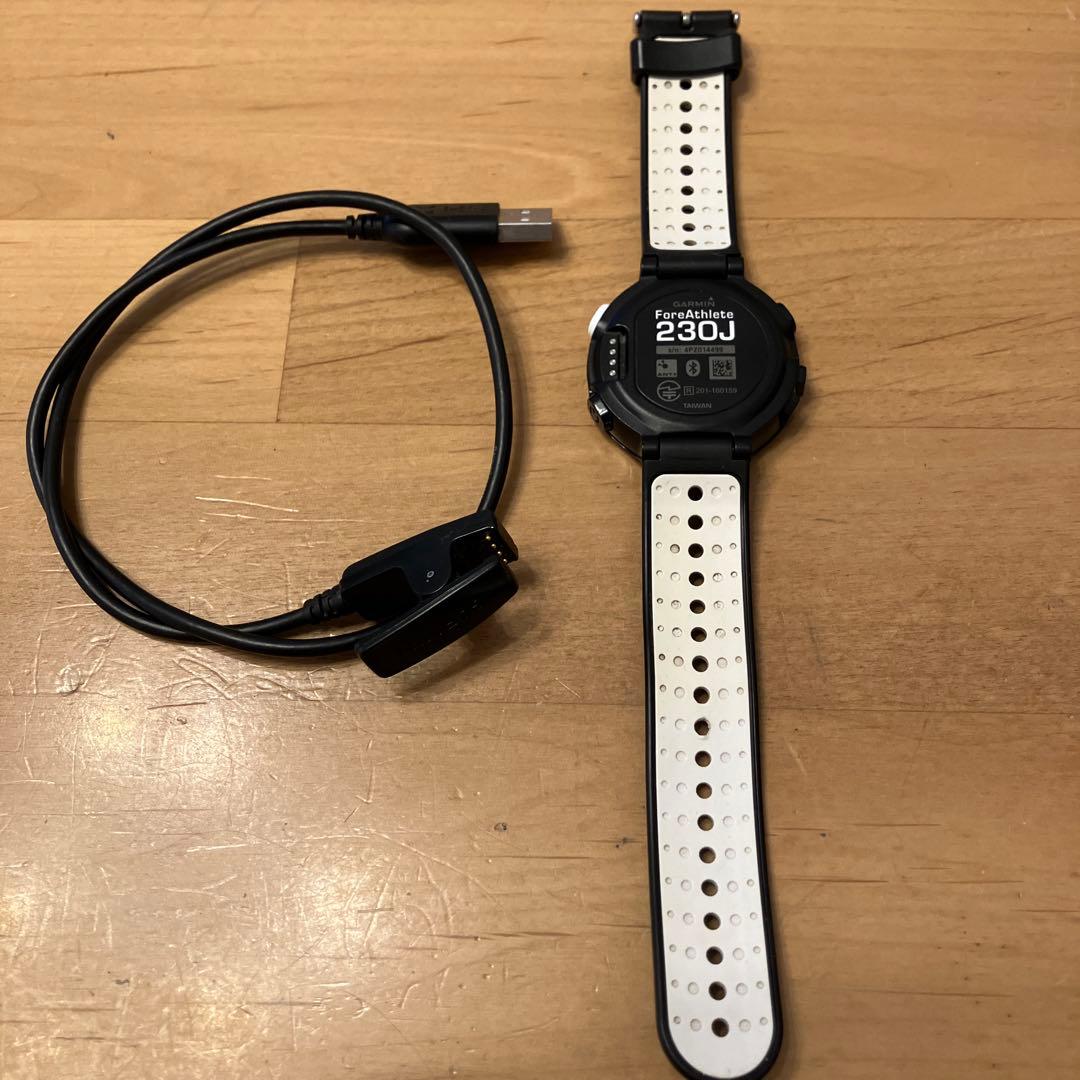 値引き‼️Garmin ForeAthlete 230J GPSランニングウォッチ