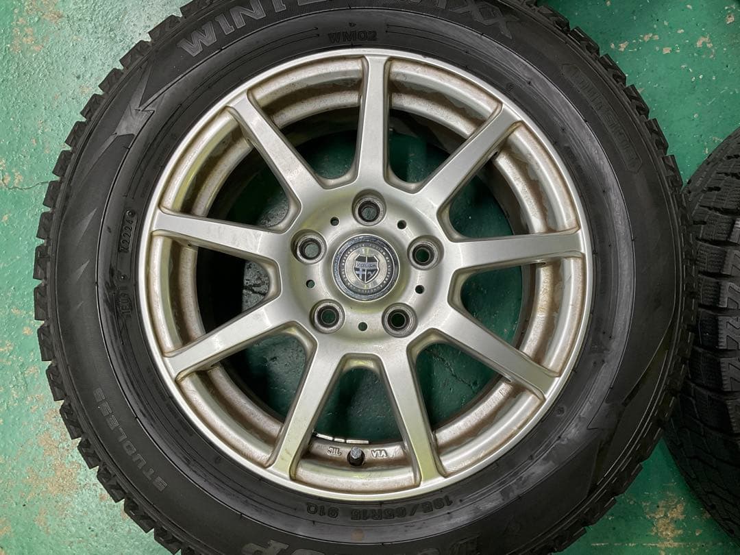 【送料無料】2024年製　WM02 ヴォクシー・ノア等に　中古スタッドレス4本