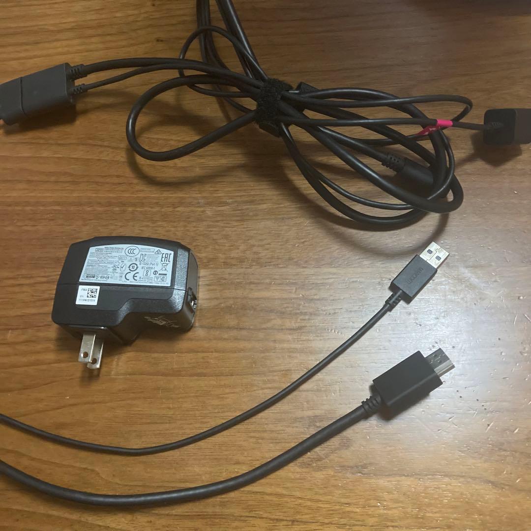 Wacom One 13.3インチ液晶ペンタブレット本体