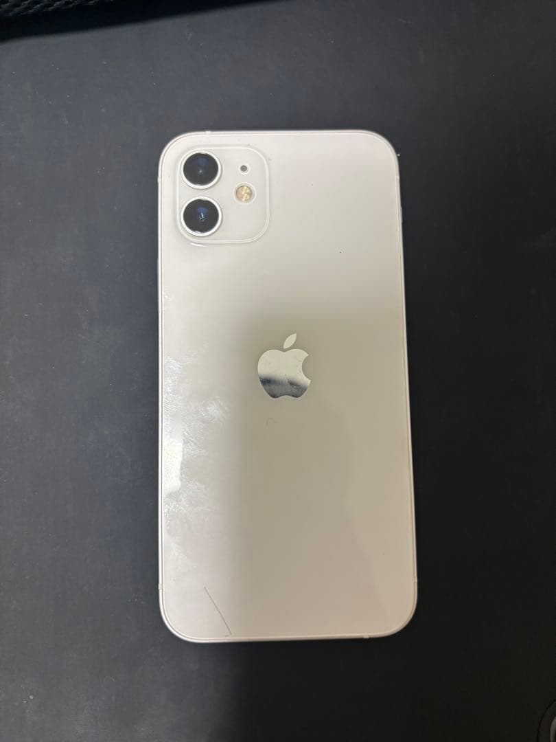 iPhone12 128GB ホワイト　バッテリー82%