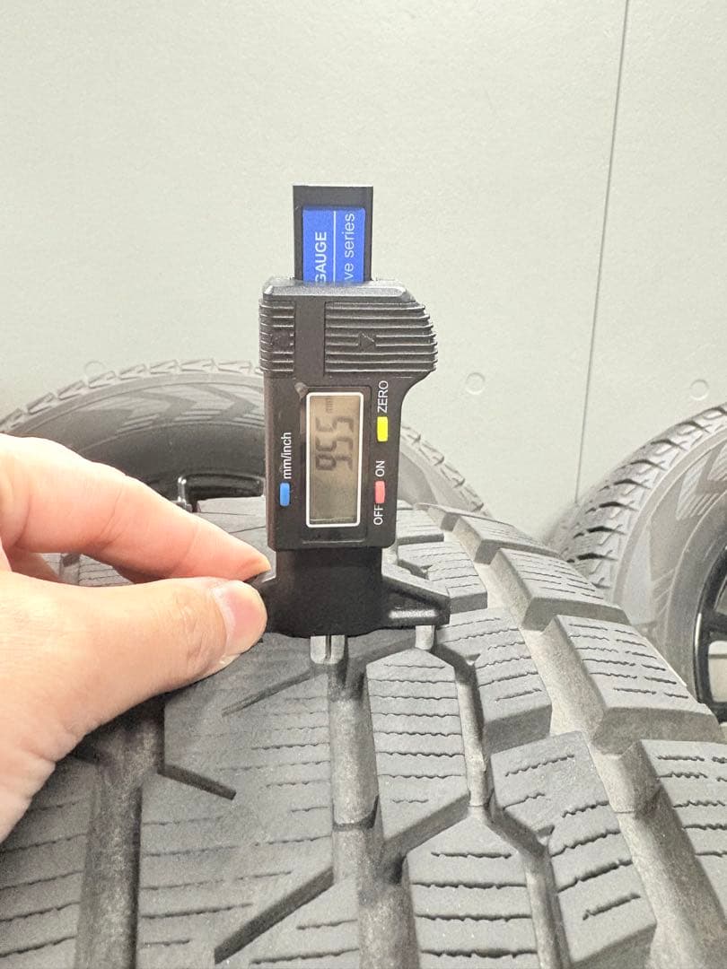 tab①265/65R17スタッドレス プラド150 FJクルーザー