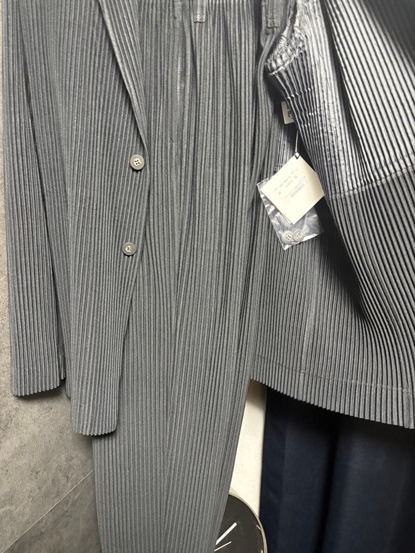 オムプリッセイッセイミヤケ　セットアップ