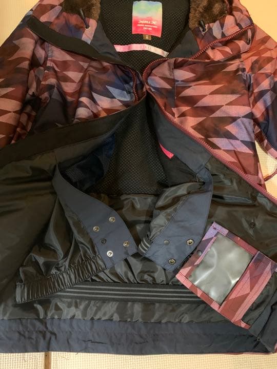 新品　フェニックス　X-NIX　レディース スキーウェア スノボウェア　サイズM