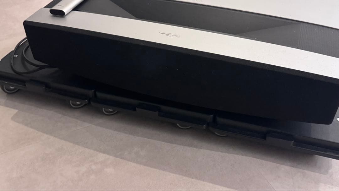 プロジェクター XGIMI AURA