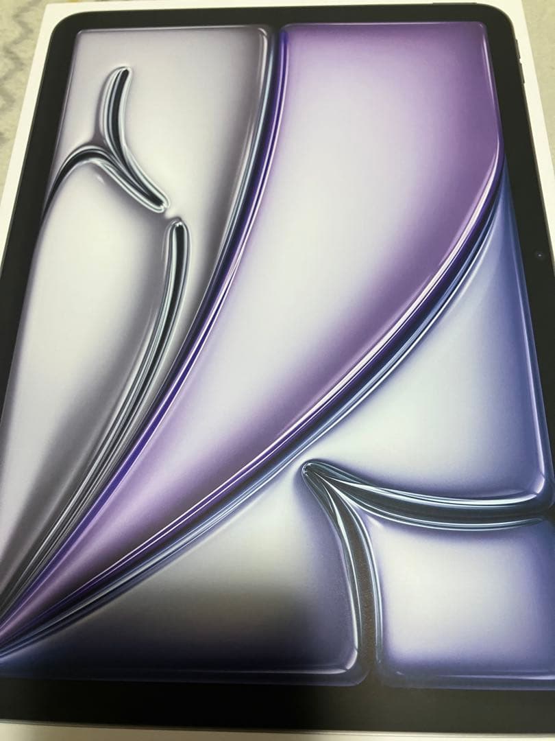 本日終了　新品Apple iPad Air (第7世代) 128GB Wi-Fi