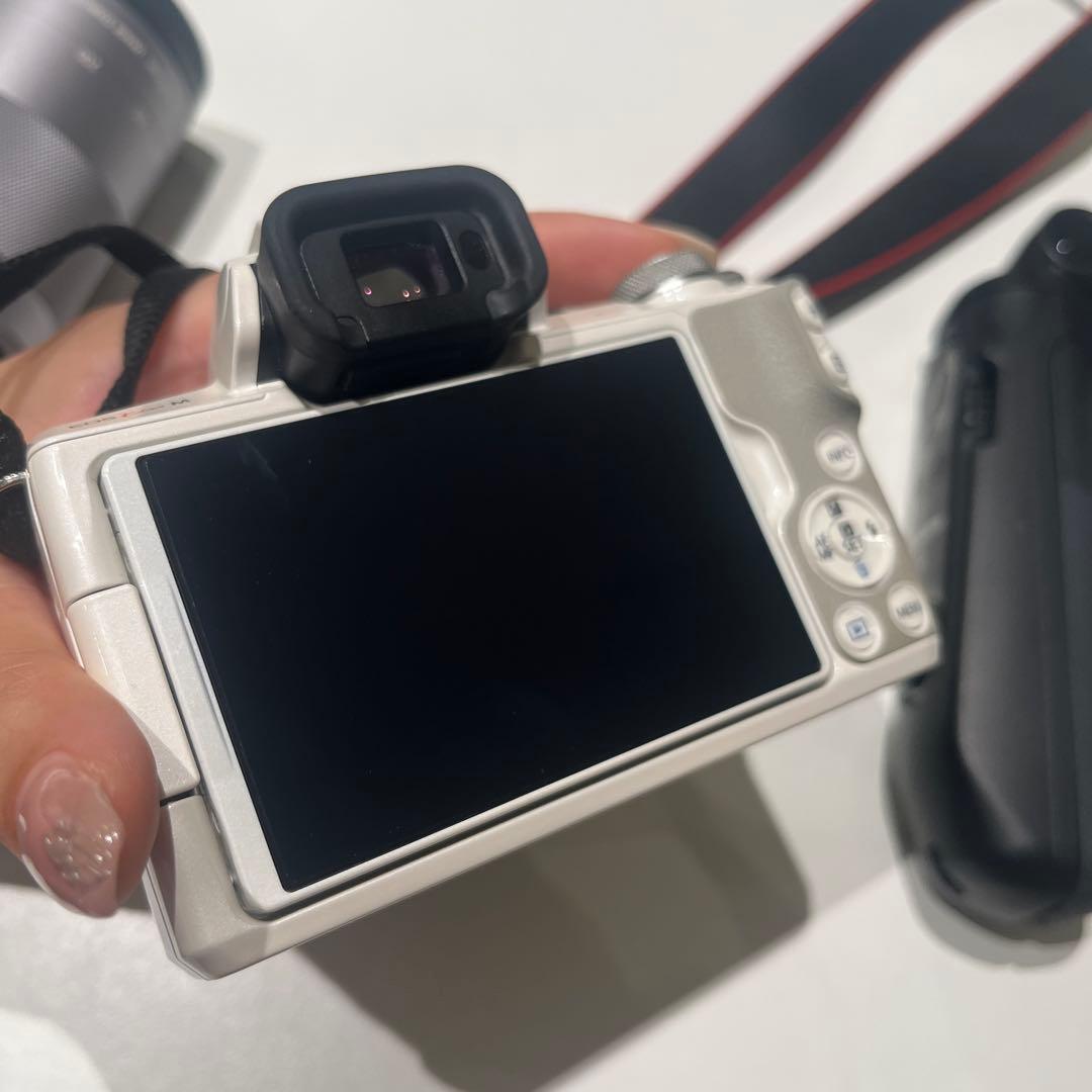 Canon キャノン EOS Kiss M