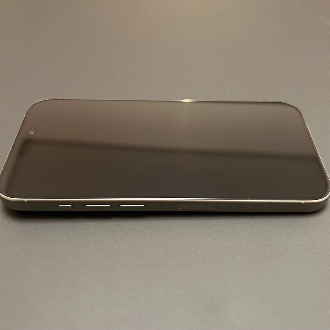 Apple iPhone15 Pro ナチュラルチタニウムSIMフリー256GB