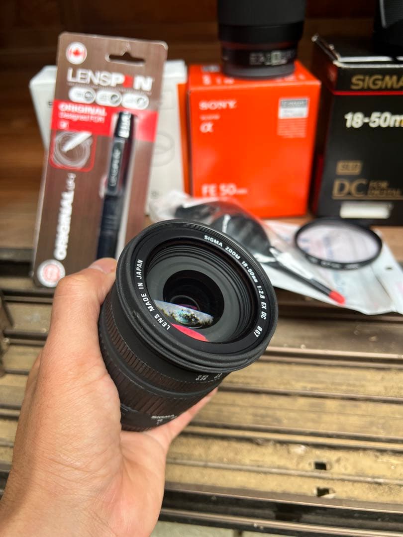 SIGMA 18-50mm F2.8 EX DC レンズ