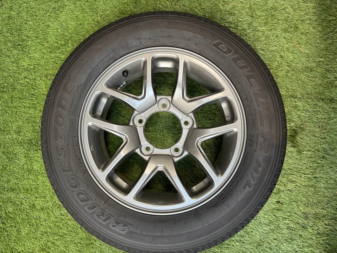 ジムニーホイールタイヤセット　JB64