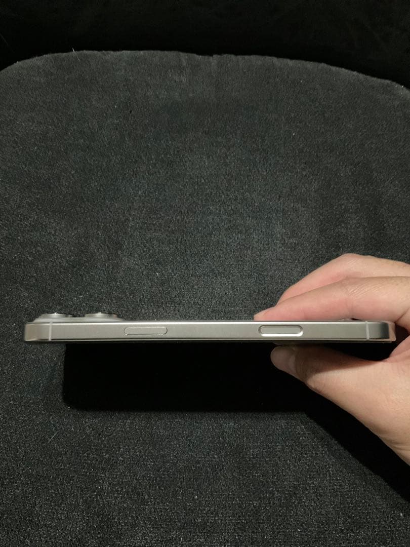 iPhone 16 Pro Max 256GB 【新古品】