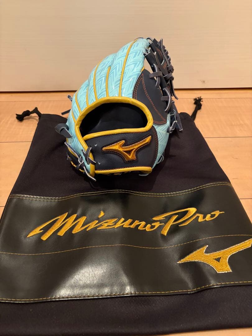 ミズノプロ 軟式　グラブ　グローブ　限定　定価47,300円　内野　オールスター