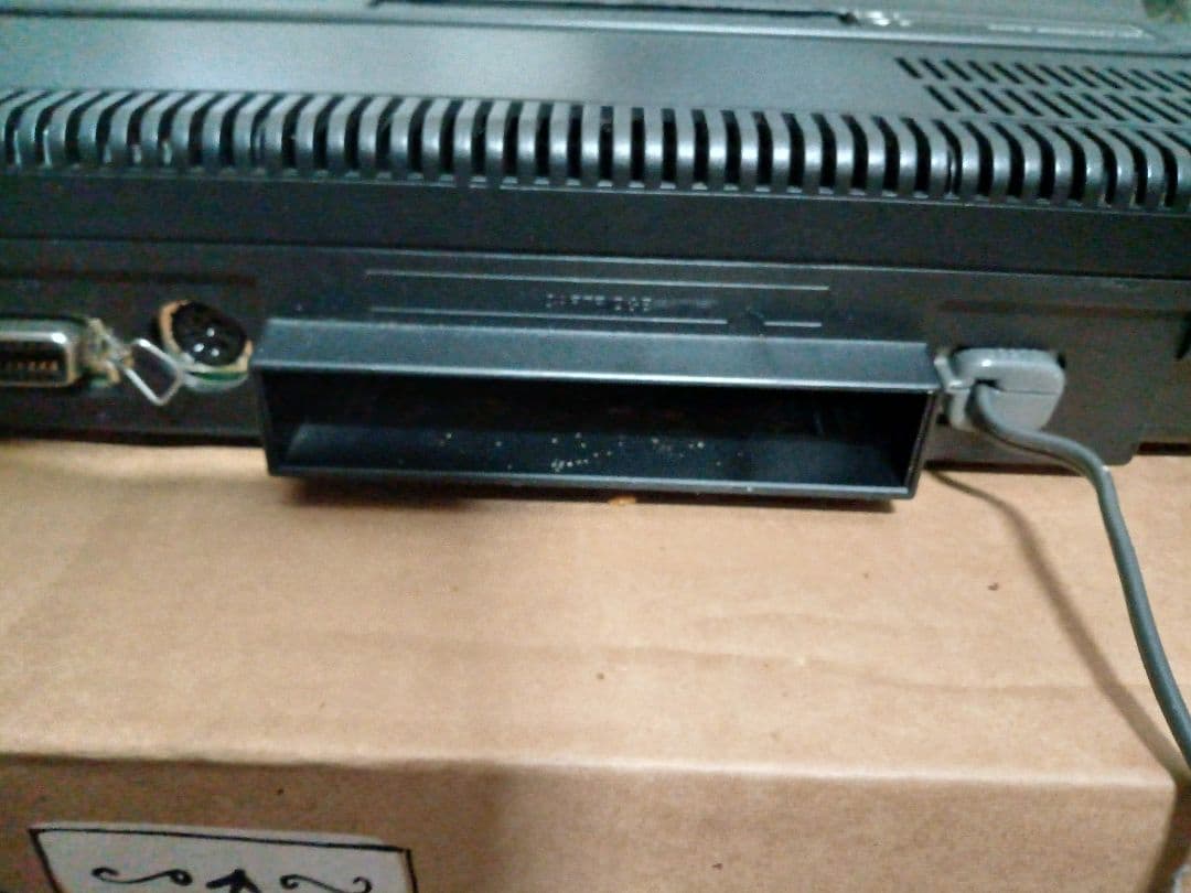 b*3様 (ジャンク)SONY MSX2 HB-F1 ＸＶ [通電確認