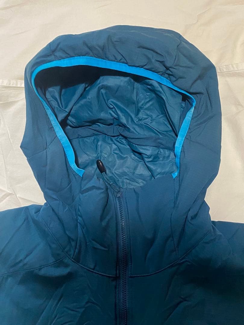 Arc’teryx Atom AR Hoody Poseidon