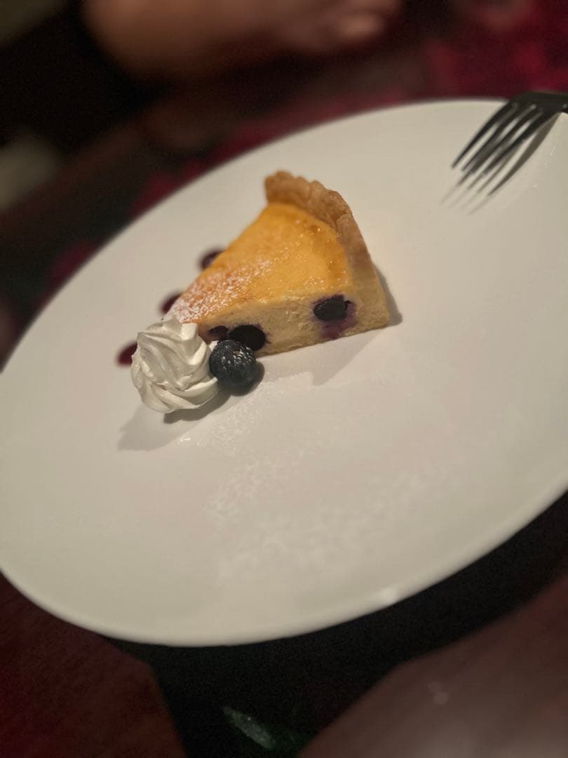 どこのケーキでしょう？Tシャツ