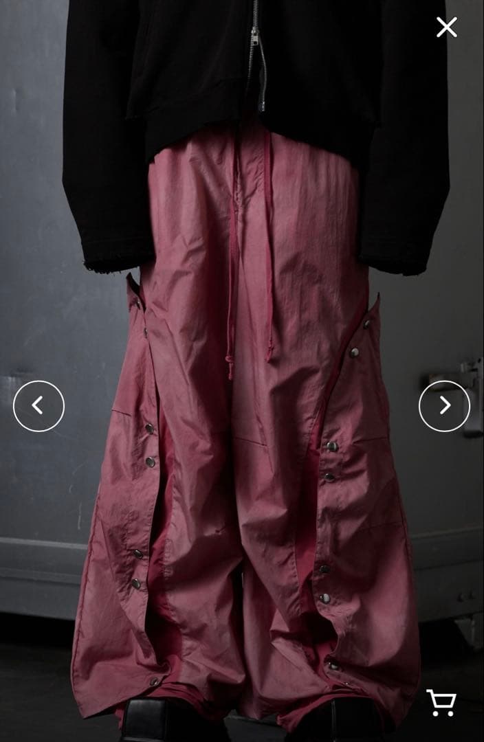 くがたち【GRANCY】グランシー　ボタンレイヤードデザインナイロンパンツ