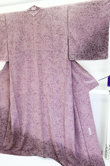 ★専用★美品 訪問着 紅藤色 縮緬地 枝葉 身丈165cm 裄丈68cm お洒落