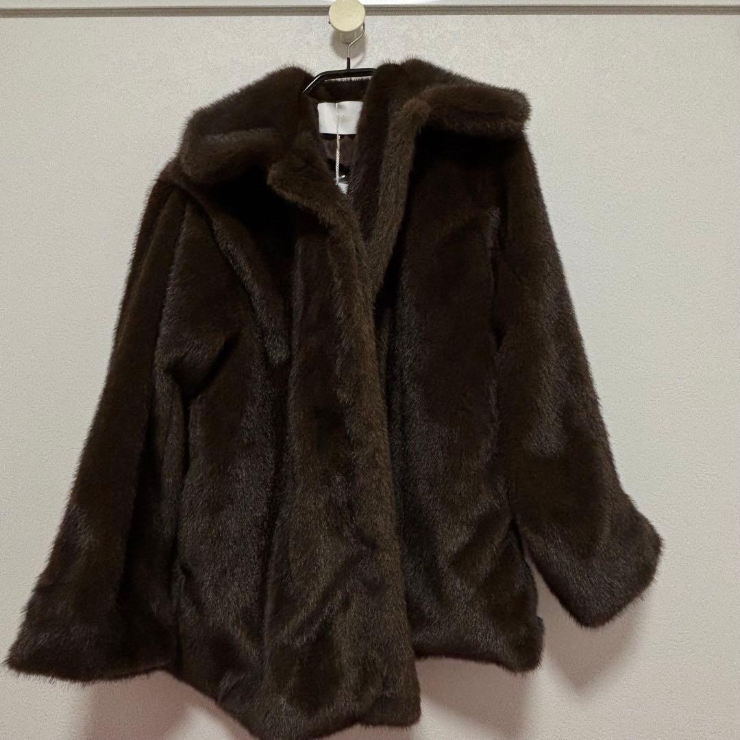 最終値下げ！【美品タグ付き】Chico ミディアム丈ファーコート