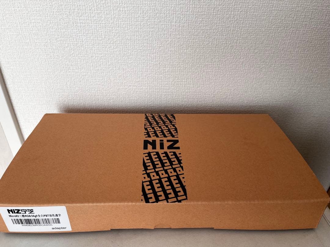 NiZMicro82ホワイトRGB35g静電容量無接点 有線/Bluetooth