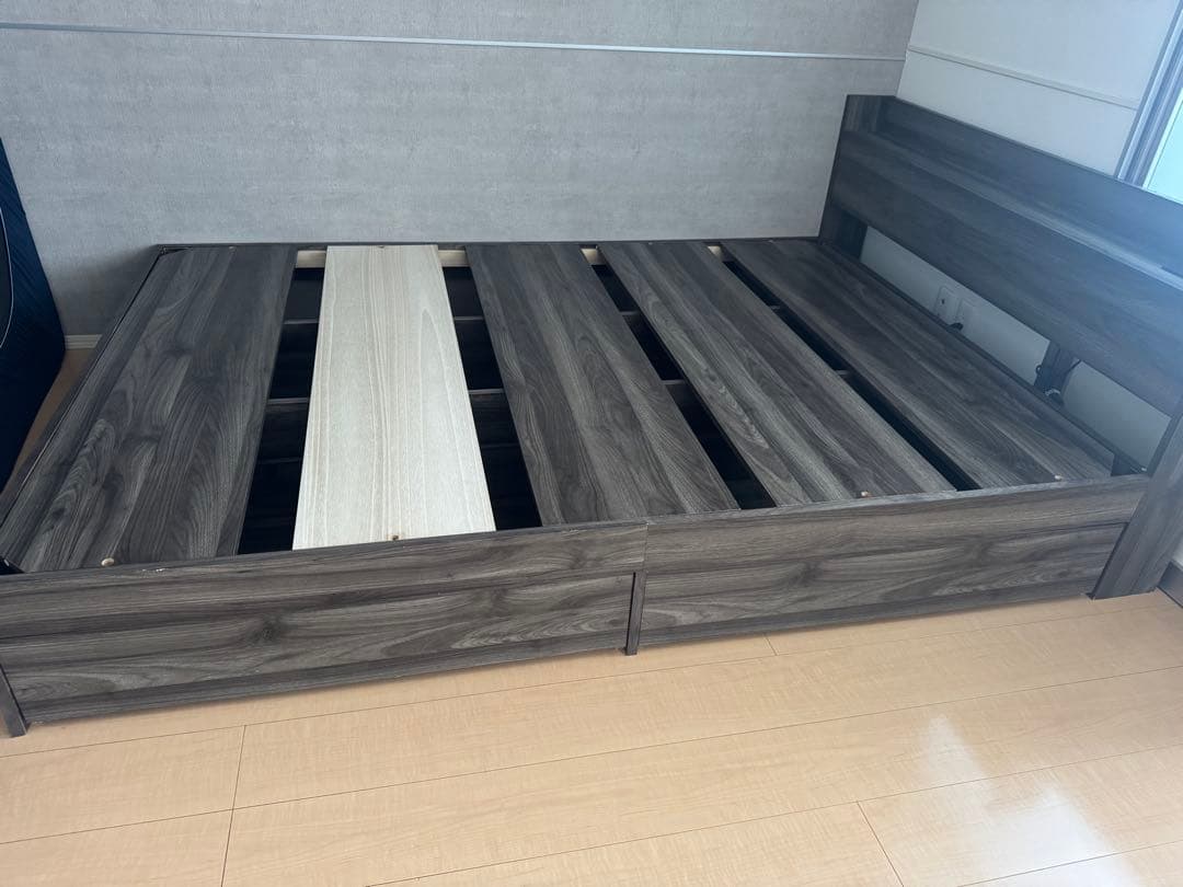ダークグレー 木製 ダブルベッドフレーム 引き出し付き