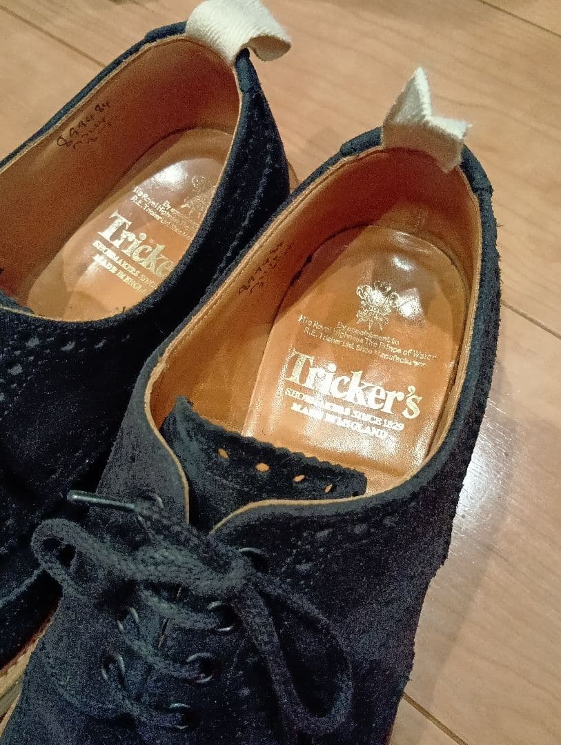 Tricker's ブラックスエード ドレスシューズ　UK8 トリッカーズ